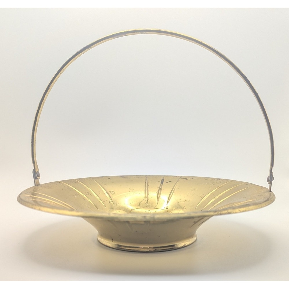 Vintage‎ Made in Holland Brass Metal Basket Bowl with Swing Handle 8.5" Patina